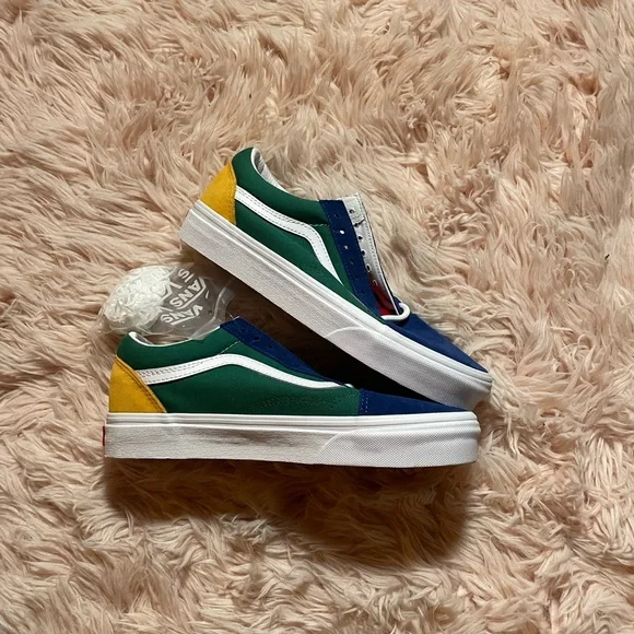 Vans Old Skool “Yacht Club” - Picture 2 of 4